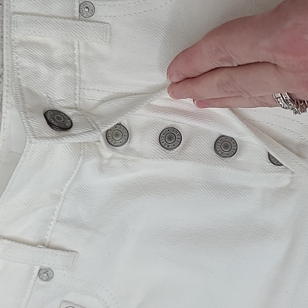 Boyish Monty Cotton Blend High Rise Relaxed Raw Hem Shorts Vintage White NWOT - Picture 10 of 17